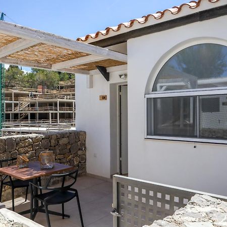 Cala Vadella Beachwalk Suites Экстерьер фото