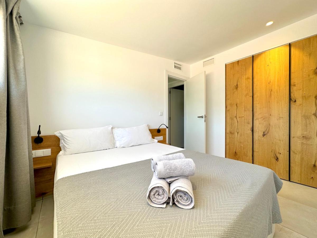 Cala Vadella Beachwalk Suites Экстерьер фото