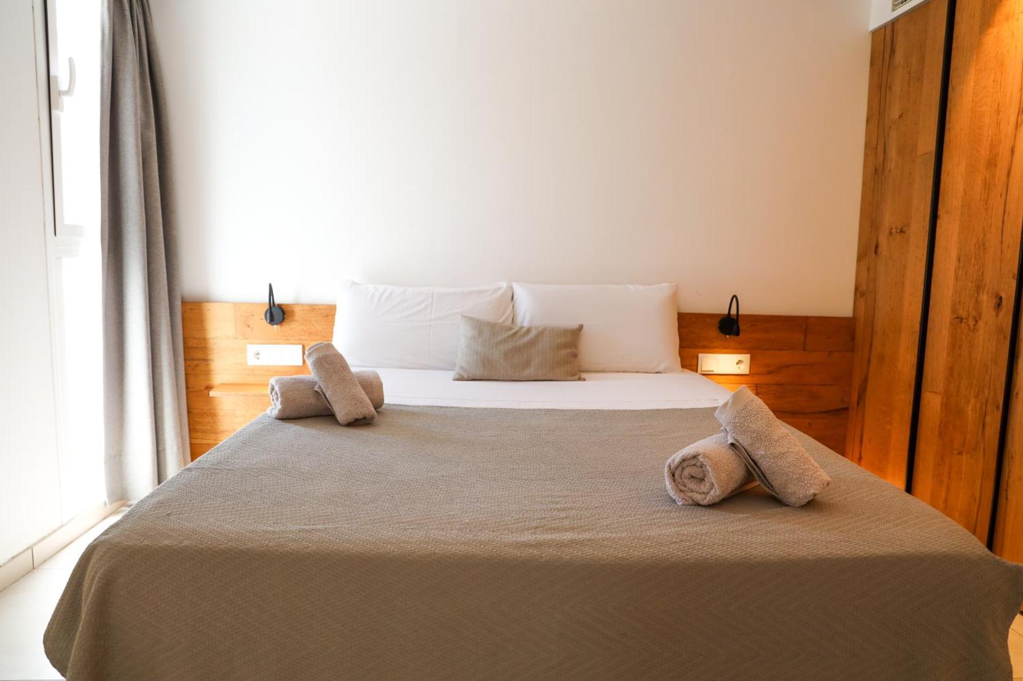 Cala Vadella Beachwalk Suites Номер фото