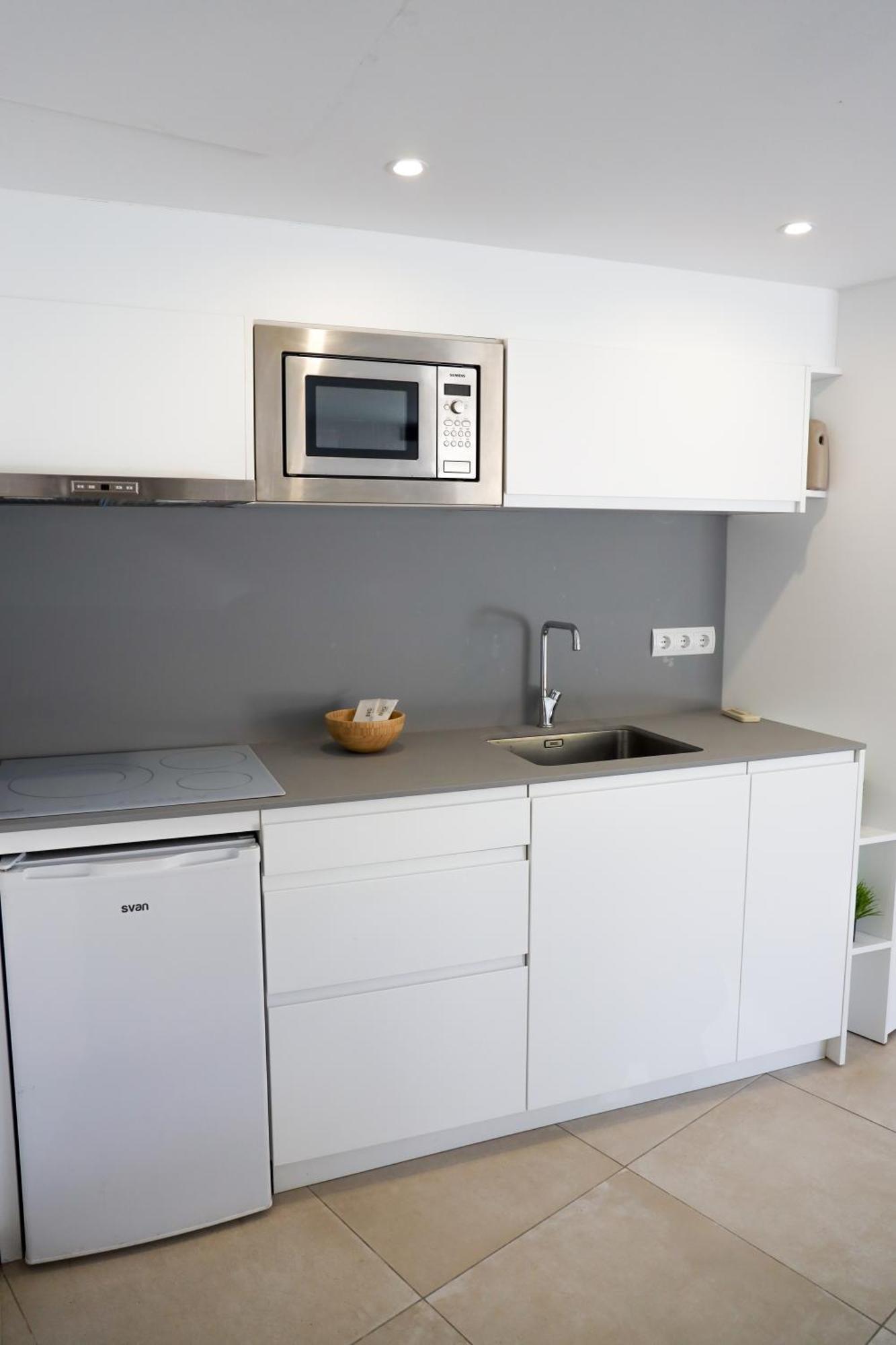 Cala Vadella Beachwalk Suites Номер фото